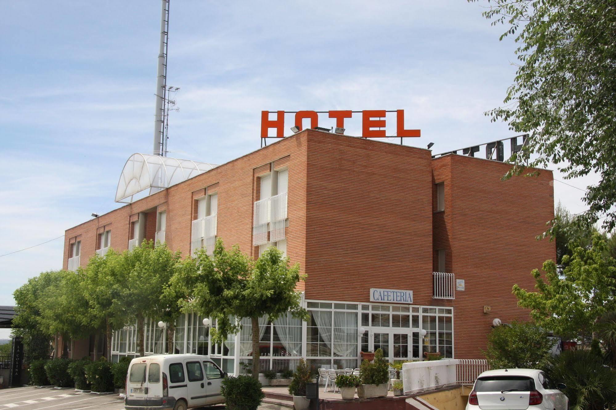 Hotel La Colina Geria Екстериор снимка
